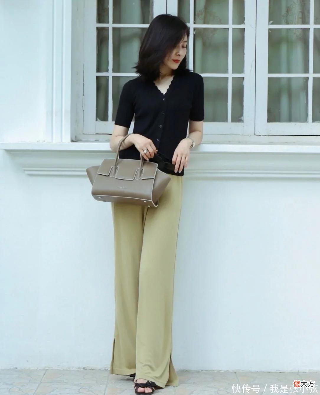 【时尚一点】这才是50岁女人的得体打扮:不俗不艳,不松不紧,知性优雅又高级