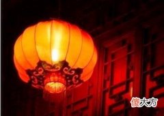 家门口挂灯笼风水好吗
