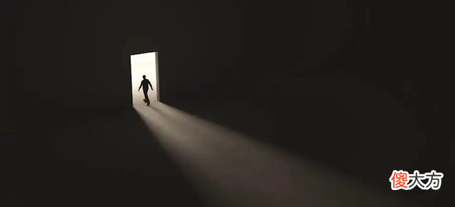 专家揭示，人死后会发生什么？或变成另一个世界中的可怕生物？