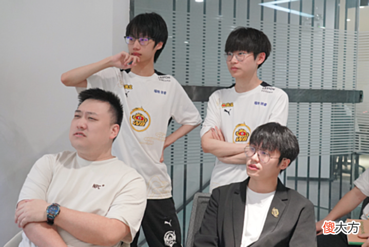 【游戏世界】WB3-0零封GK,梓墨夏洛特压制马核,花楼终于战胜老东家
