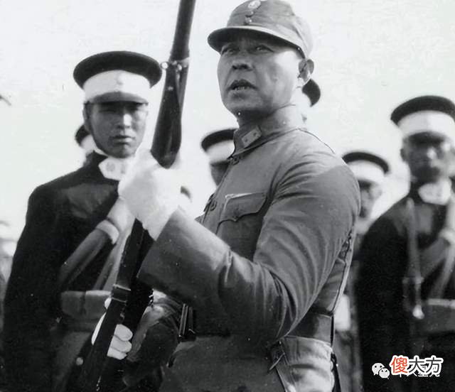 【爱历史】日本人都膜拜的“卖国贼”，竟有10万中国人冒死为他送行！