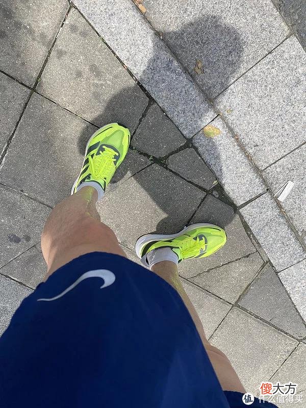【时尚一点】夏日亮骚，新品尝鲜ADIDAS BOSTON 11