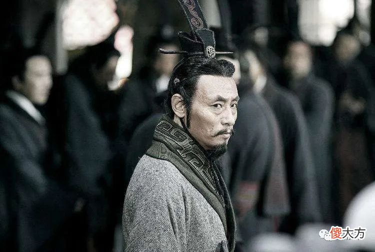 【爱历史】为什么历史上武将总被文臣坑死？是武将头脑简单，还是皇帝偏心？