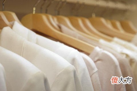 梦到衣服丢了