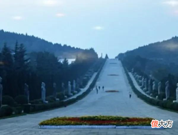 【爱历史】武则天的墓葬有机关吗？为什么没听说她的墓被盗过