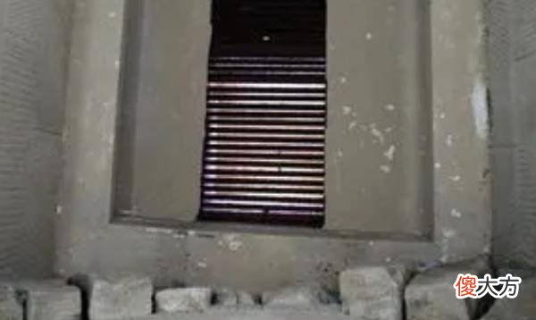 【历史故事】陕西宝鸡一封土堆大墓发现神秘令牌,内部豪华程度堪比二宫殿