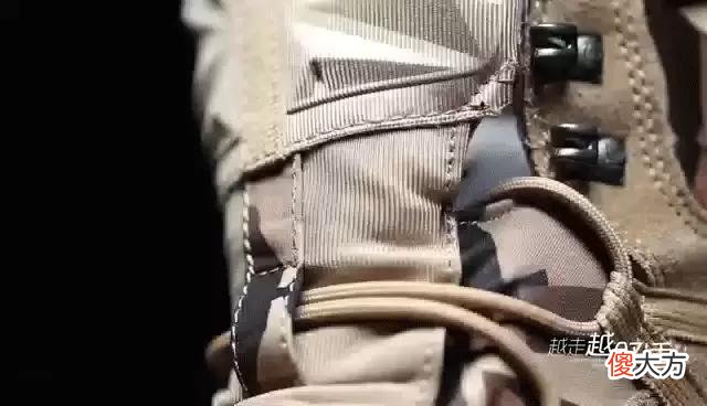 【就爱时尚】鞋界「仿生狼」，死抓地面！“荷叶”牛皮鞋面，反弹雨水，无惧户外
