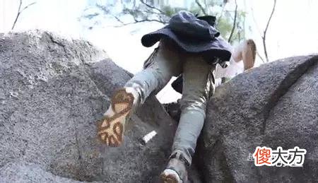 【就爱时尚】鞋界「仿生狼」，死抓地面！“荷叶”牛皮鞋面，反弹雨水，无惧户外