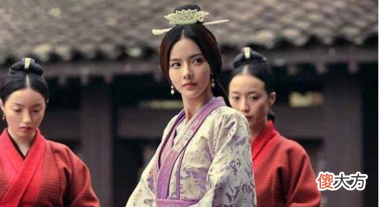 【爱历史】三国时期首屈一指的猛将，41年后曹魏大权竟被曹操强占