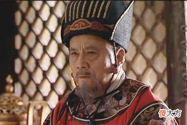 【爱历史】严嵩和徐阶都是贪官，历史评价却完全不一样，只因一个人