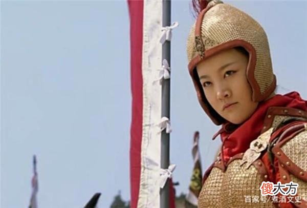 【历史故事】难怪扈三娘嫁给王英时不抵抗，你看她被活捉后，宋江都干了些什么