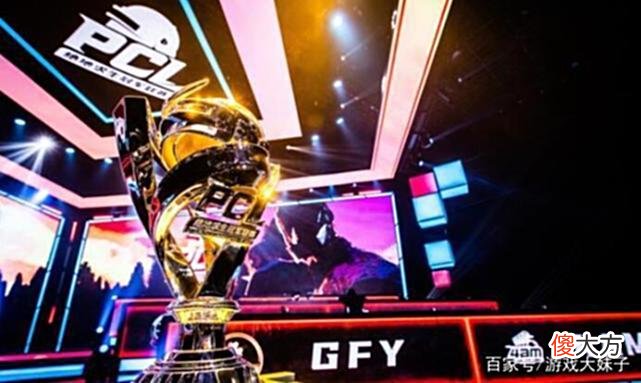 【游戏迷】绝地求生出现混子战队，4AM被打回原形，所有人都想指挥