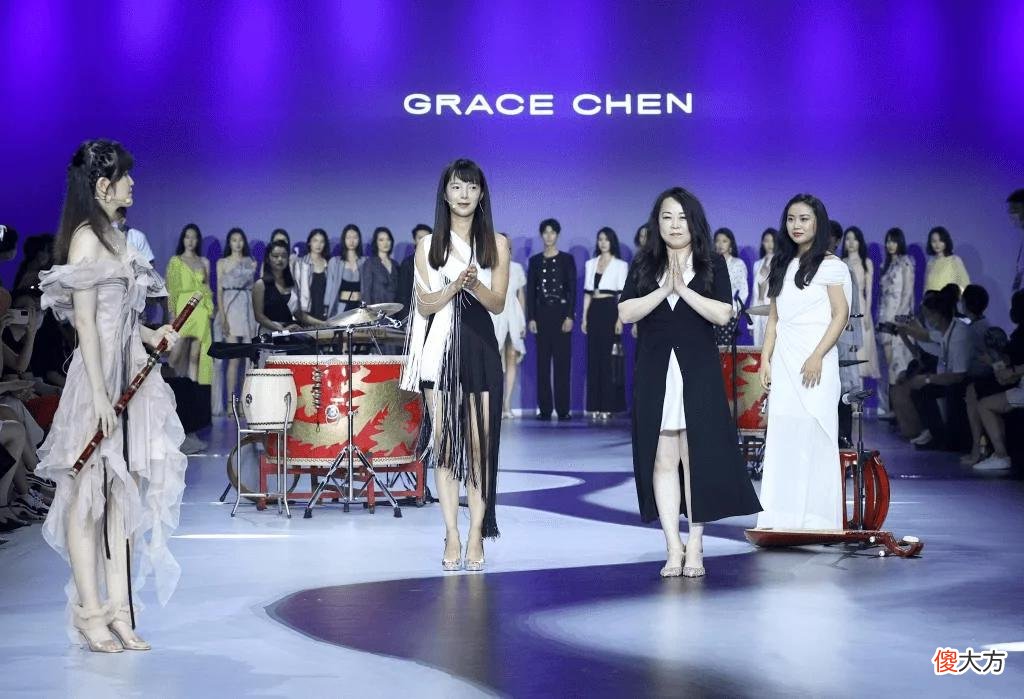 【就爱时尚】中国国际消费品博览会时装周拉开帷幕