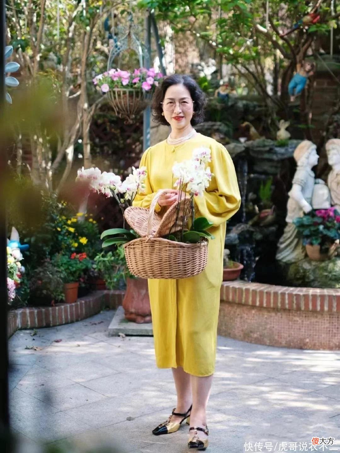 【时尚一点】老了之后反而更美的上海外婆，打扮得体高级又显气质，惊艳了时光