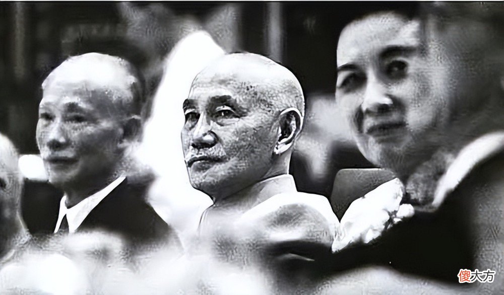 【历史故事】蒋介石晚年秘闻：1969年81岁遭遇车祸，死因或与宋美龄有关