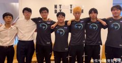 【游戏世界】TT进季后赛概率激增？战胜FPX后全员相拥，网友：“我们是冠军”
