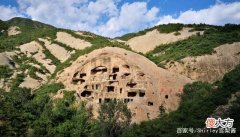 中国唯一的矮人部落崖居，自带千年谜团，被称中华第一大迷宫