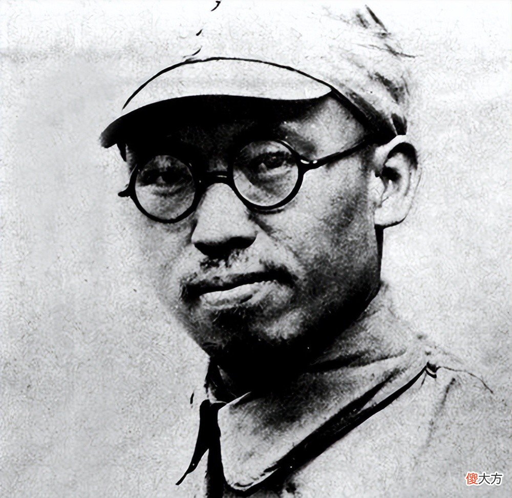 【爱历史】李作鹏积极请战，却迟迟打不开局面，罗荣桓说自己用人不当