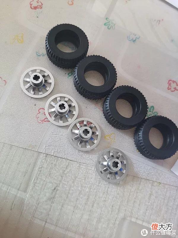 【就爱时尚】小年艾吉姆 篇四十六：loz积木1131经典迷你测评