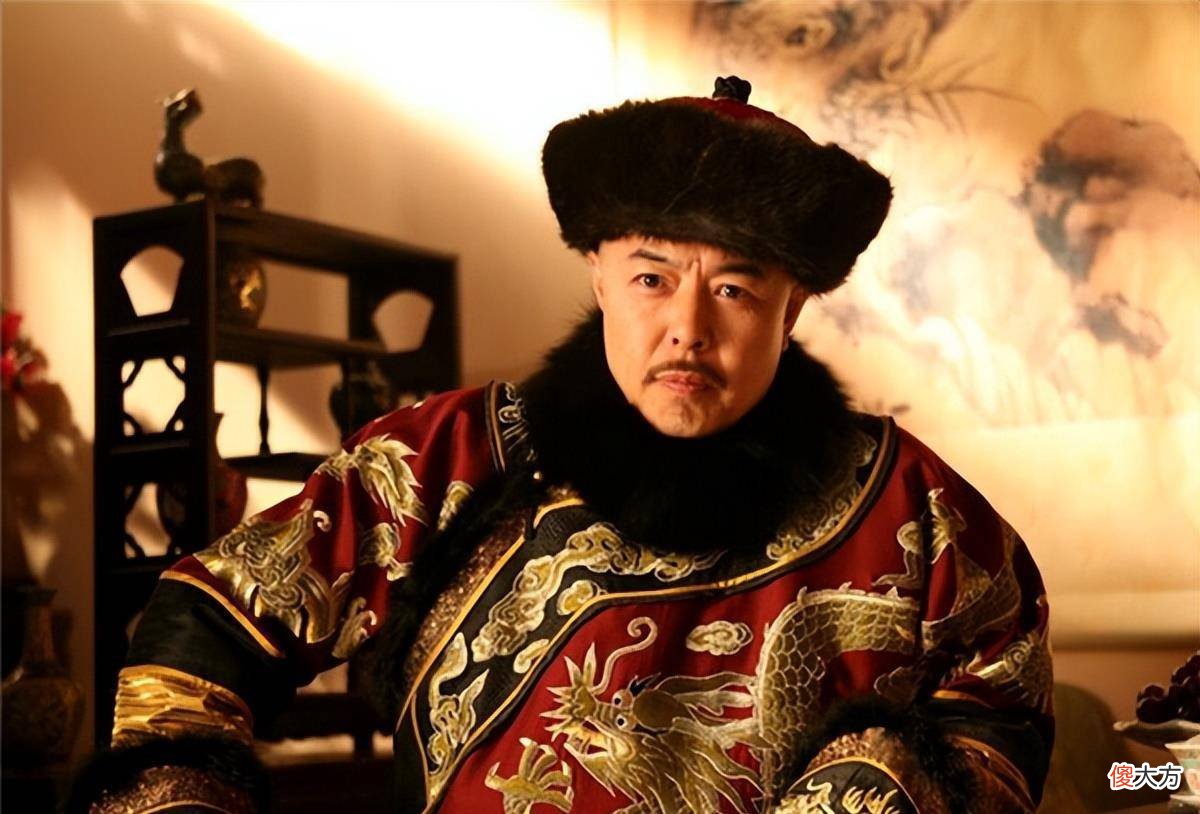 【历史故事】清朝第一贪污受贿的官员，入狱到处死仅五天，最后被嘉庆皇帝抄家