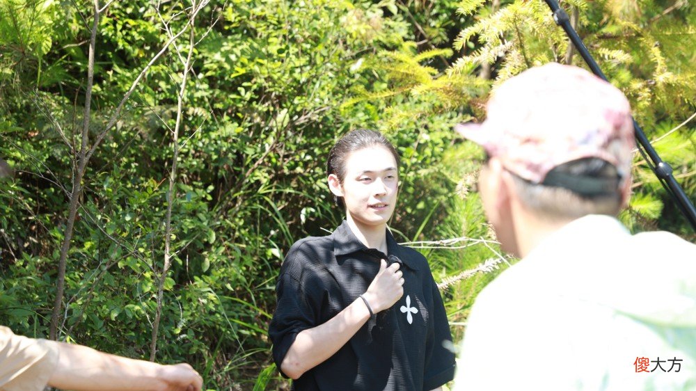 【游戏迷】人类荒岛大战上古巨蟒·命悬一线·毫无生还可能