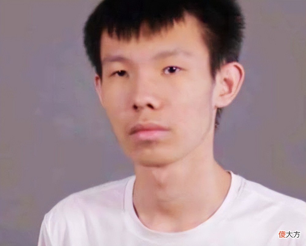【游戏世界】公认世界第二男枪，张嘉文热度又上升不少，蹭经济打法各种带飞