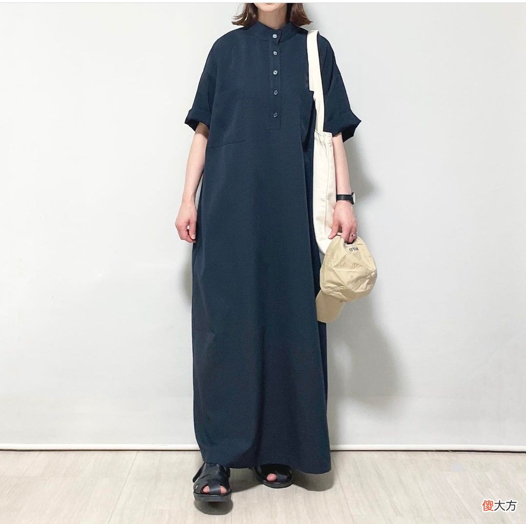 【时尚一点】三伏天为衣橱“断舍离”，这3件衣服50岁女人再喜欢也少穿，不凉快也不减龄