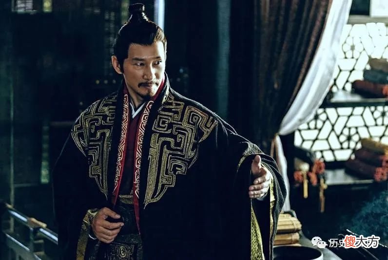 【爱历史】三国人物：曹操的谋主荀攸屡出奇谋，为什么在后世不为人所知，原因与《三国演义》有关