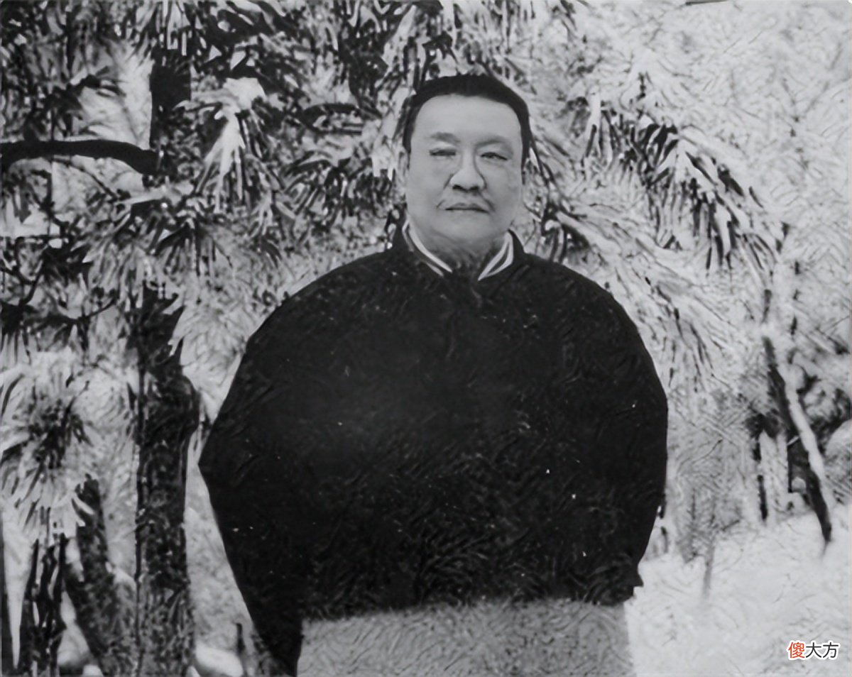 【历史故事】因母亲是妾，出殡不让走正门，儿躺在棺上大喊：今天我死了，出殡