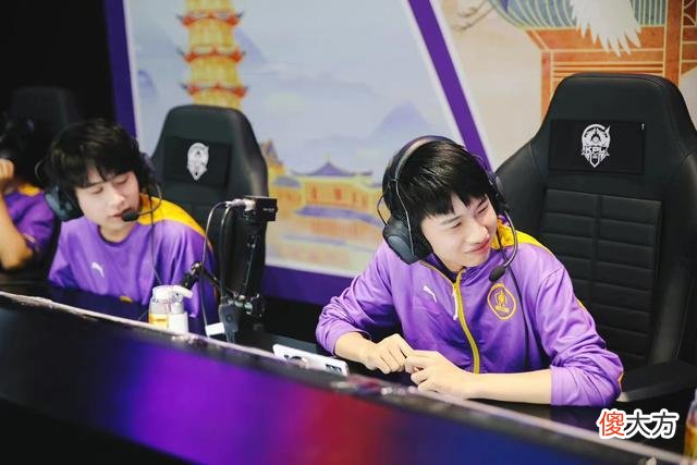 【游戏迷】WE3-1TES：A组形势明朗，Hero和XYG抢“升S”机会，TES和DYG冲B组