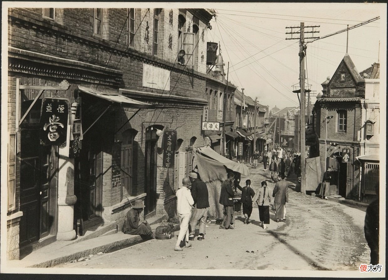 【历史故事】老照片：1925年的大连城，城里重要建筑都是外国风格