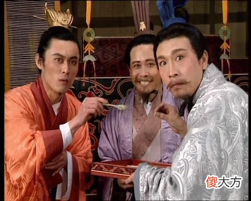 【历史故事】曹操怒杀杨修之后，杨修的后辈却帮曹魏报仇，颠覆了西晋江山