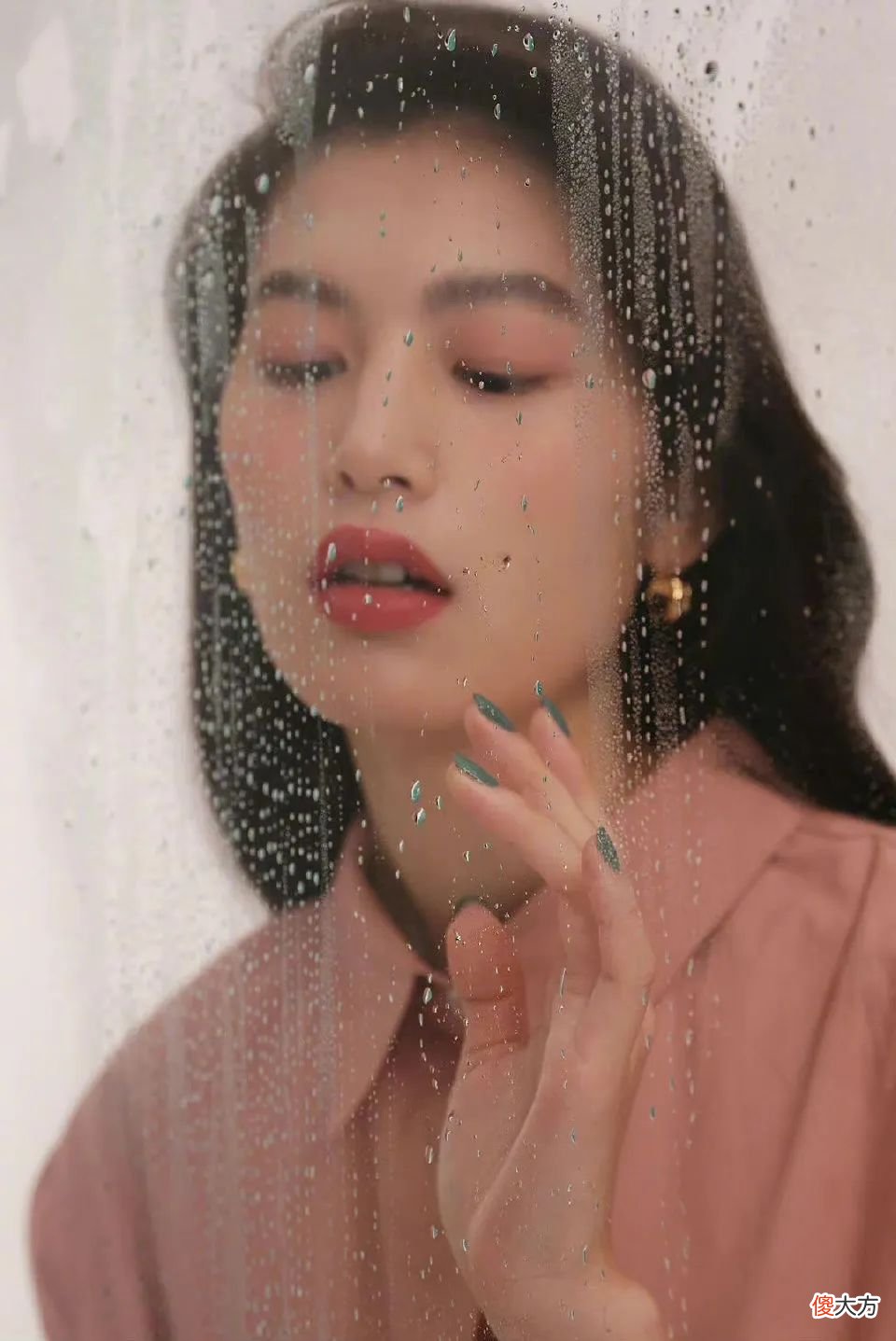 【时尚一点】氛围感美人都这样穿