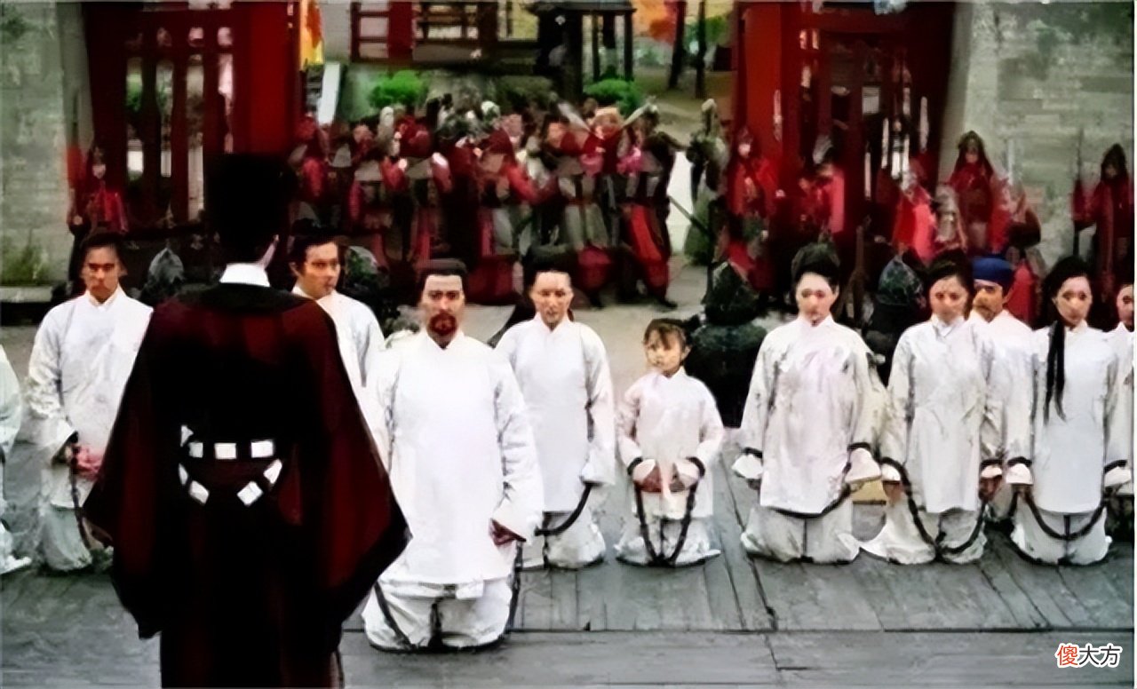 【历史故事】皇帝下令诛九族的时候，为什么没人逃跑？逃走的才傻