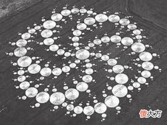 78年前一起空难，机上19人离奇消失，四维空间、外星人真的存在？
