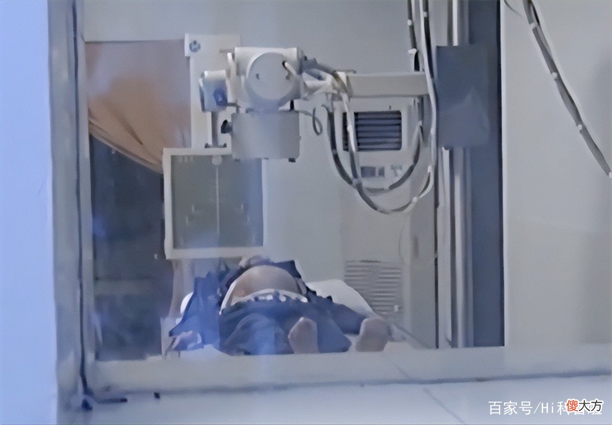 2007年四川90岁老妇，腹中怀子60年未生，为何胎儿一直没有腐烂？