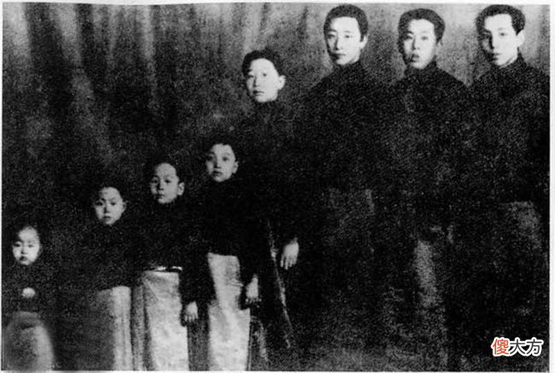 【历史故事】1988年，一位80岁老妇临终前对儿子说：“你是张大帅第9个儿子”