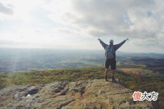 孕妇梦见爬山