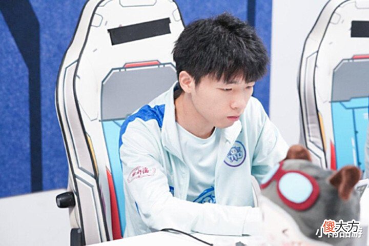 【游戏世界】TTG四人拿到MVP,凯凯BP拉胯也能赢,粉丝:SK真是老谋深算