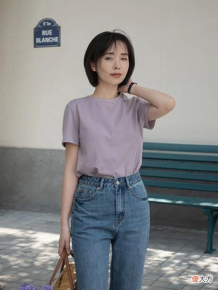 【时尚一点】女人到了中年，买短袖要牢记这“三不要”，容易显俗气廉价