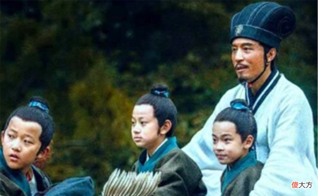【历史故事】诸葛亮英姿飒爽，为何要娶长相不怎么样的黄月英为妻？