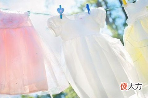 梦见自己的衣服丢了