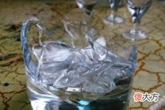 梦见杯子碎了