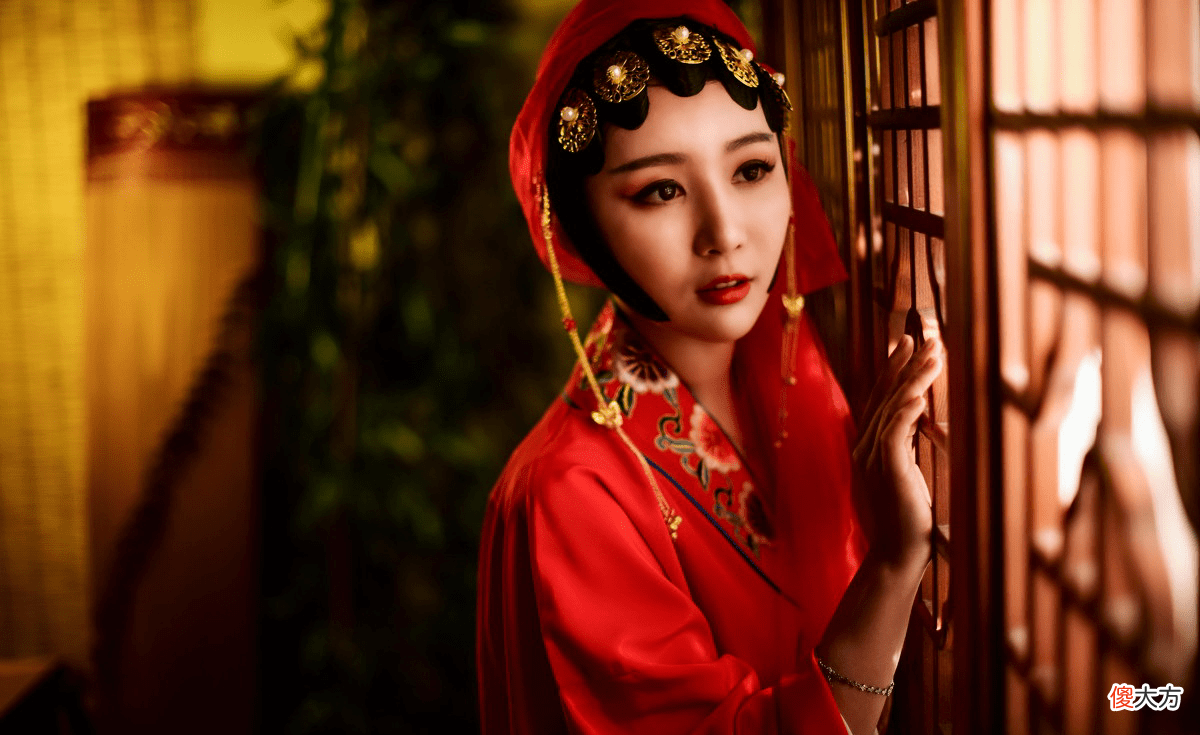 【爱历史】蜀中四大才女之一的黄峨家庭背景是怎样的？