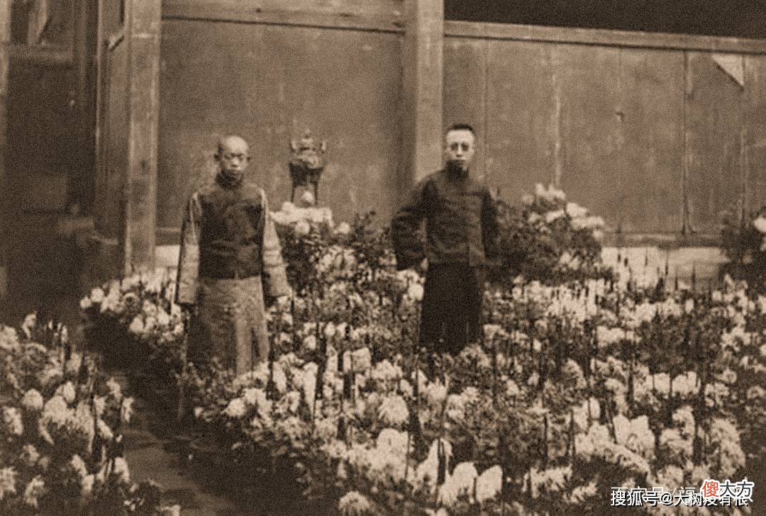 【历史故事】末代皇帝溥仪年轻时候的老照片