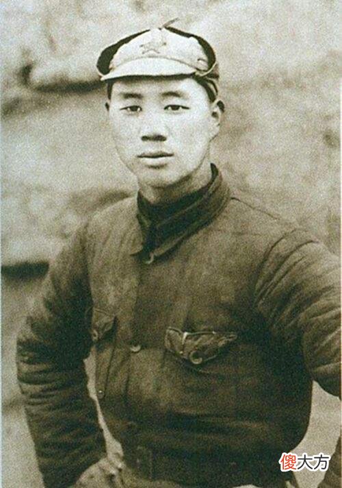 【历史故事】1938年，杨成武在军区被多人表白，赵志珍：最后成功的只可能是我