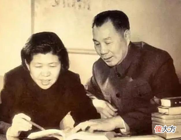 【历史故事】1938年，杨成武在军区被多人表白，赵志珍：最后成功的只可能是我