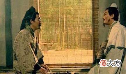 【历史故事】《三国演义》中，诸葛亮为什么会选择刘备，而不是曹操？