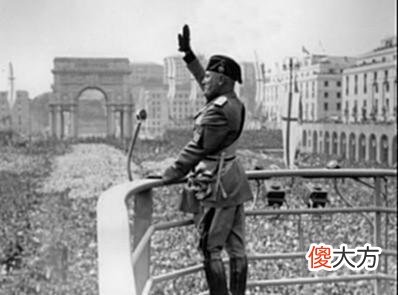 【历史故事】墨索里尼和希特勒是好兄弟？墨索里尼：要不是打不过他，我才……