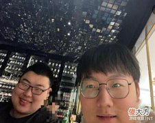 【游戏迷】百兽加入狼队车队,和小胖互换位置,水友:小胖边路也这么强?